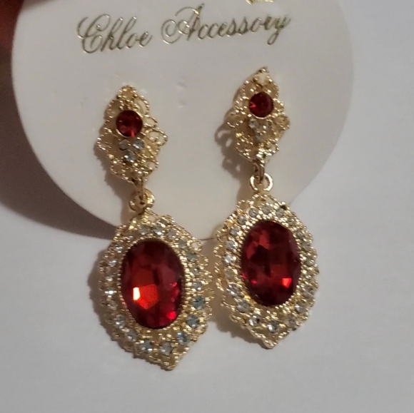 Alloy and crystal inlay earrings, durable earrings, gold color and red stone dan - Picture 5 of 8